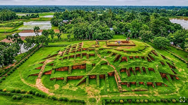 ধ্বংসের পথে ‘মহাস্থানগড়’
