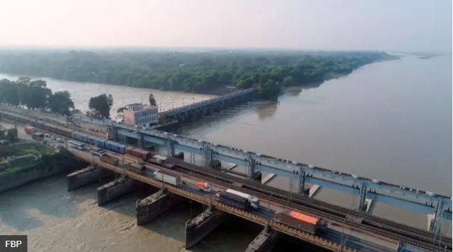 গঙ্গা ব্যারাজ: কূটনৈতিক বিধেয় এবং কারিগরি বিধান