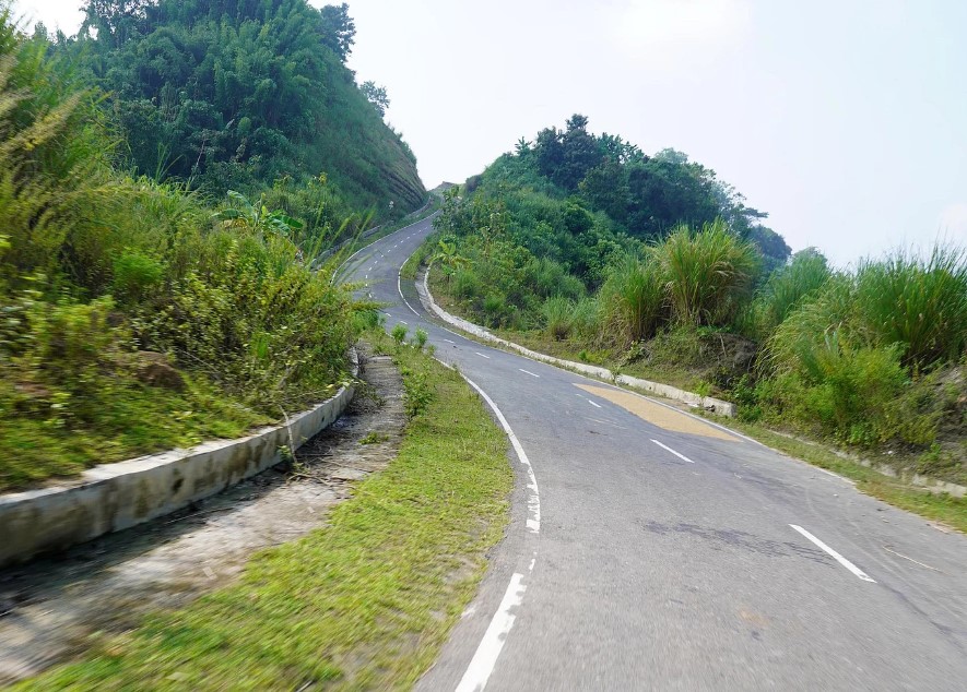 পার্বত্য চট্টগ্রামে ভূমি বিরোধ, জলবায়ু পরিবর্তন ও বন সুরক্ষার বাধা