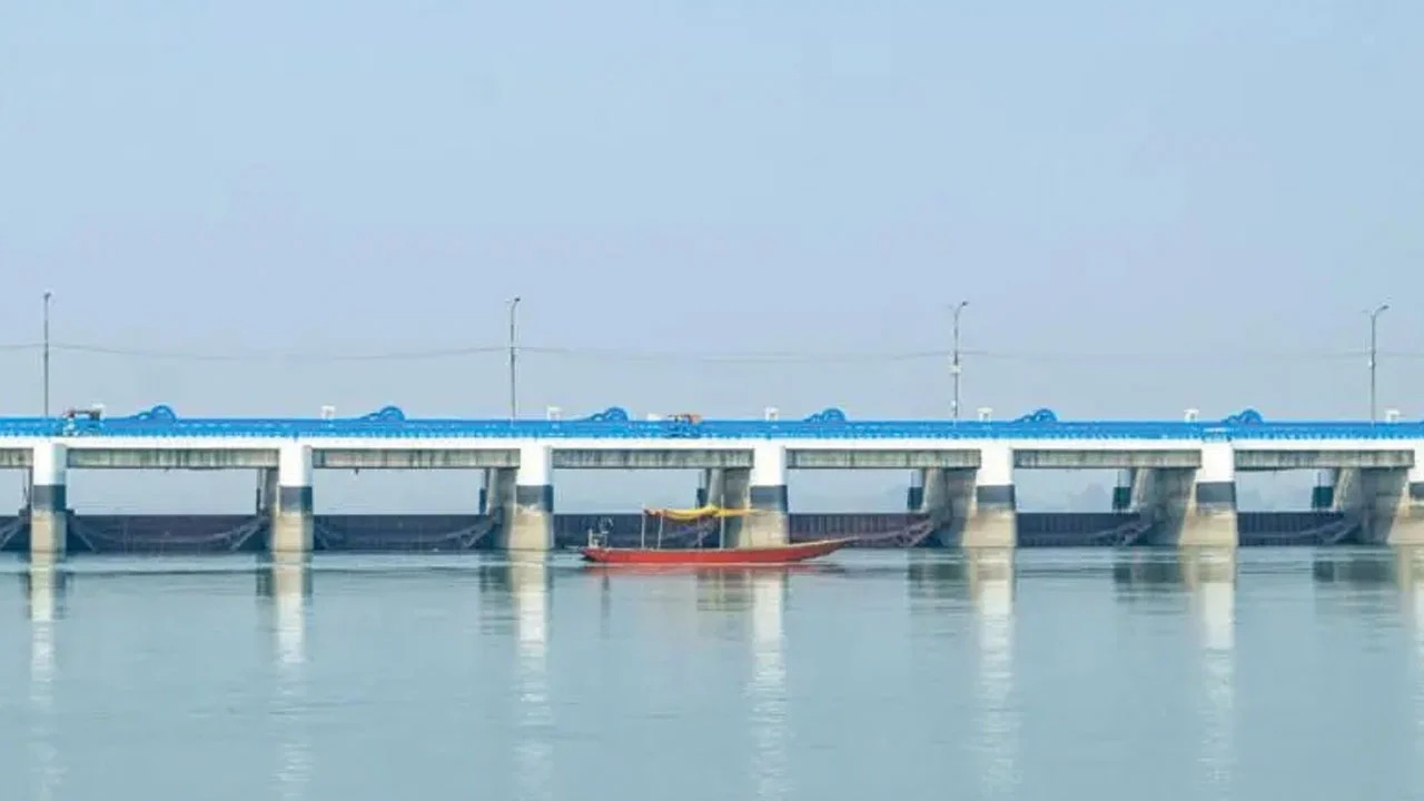 পদ্মা ব্যারাজ প্রকল্প : ভারতের পানি আগ্রাসনের বিরুদ্ধে মোক্ষম অস্ত্র