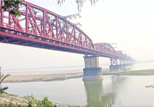 ভারতের সঙ্গে গঙ্গা চুক্তি নিয়ে কেন নতুন করে ভাবতে হবে