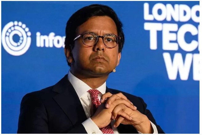 যুক্তরাজ্যের প্রথম ‘এআই’ মন্ত্রী হলেন ভারতীয় বংশোদ্ভূত এমপি